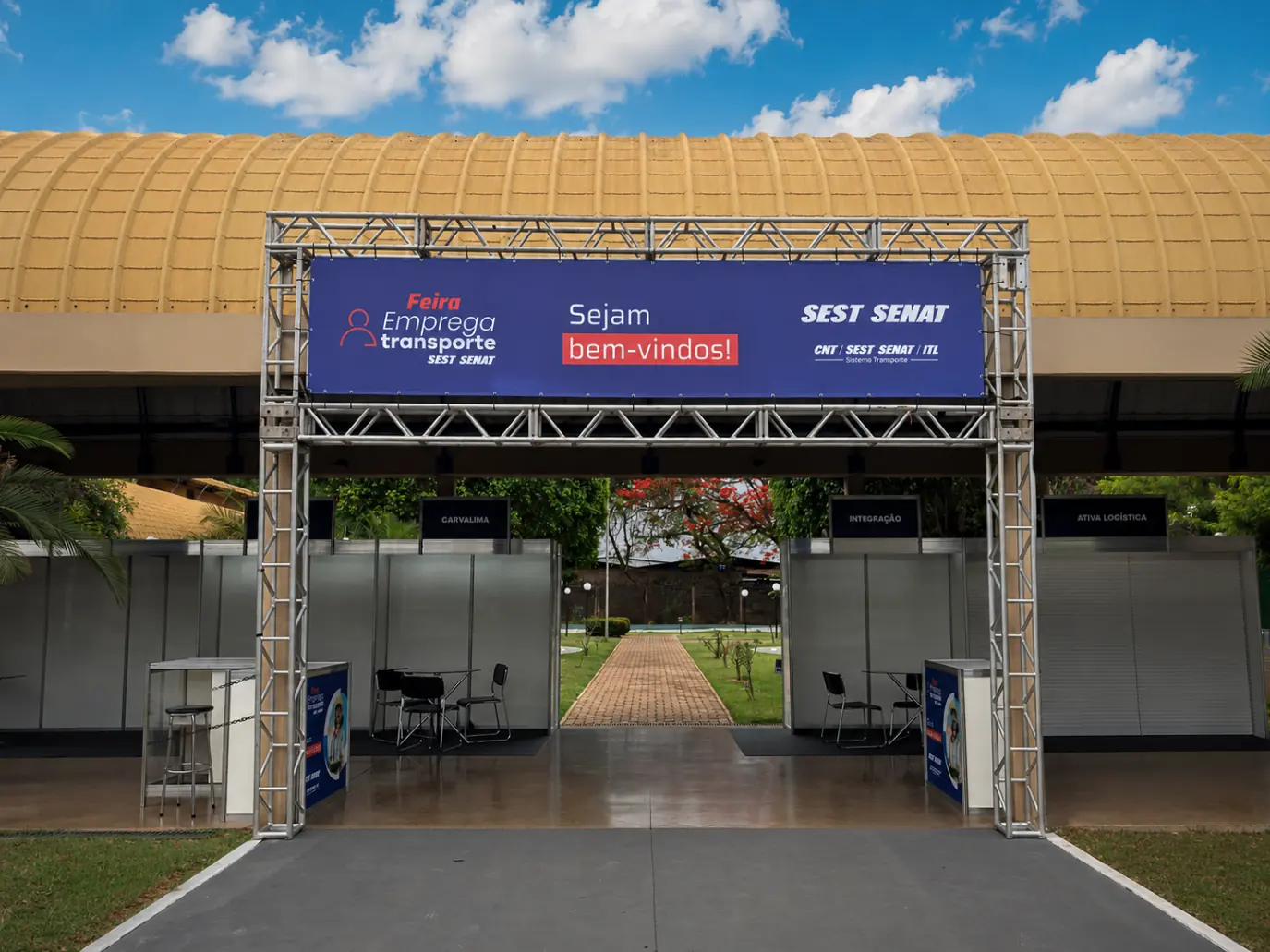 Lona para pórtico em evento